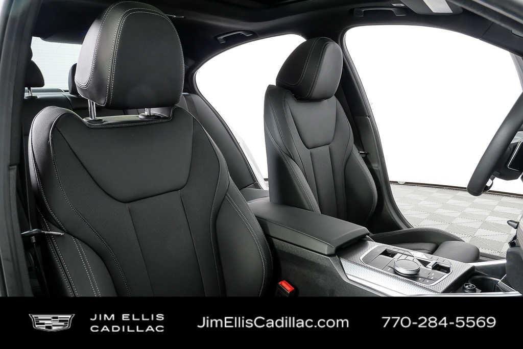 2025 BMW 3 Series 330i - Photo 22
