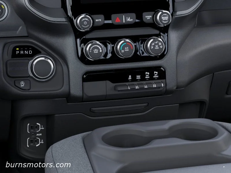 New 2026 Diamond Black Crystal Pearl-Coat Exterior Paint RAM Express image 24