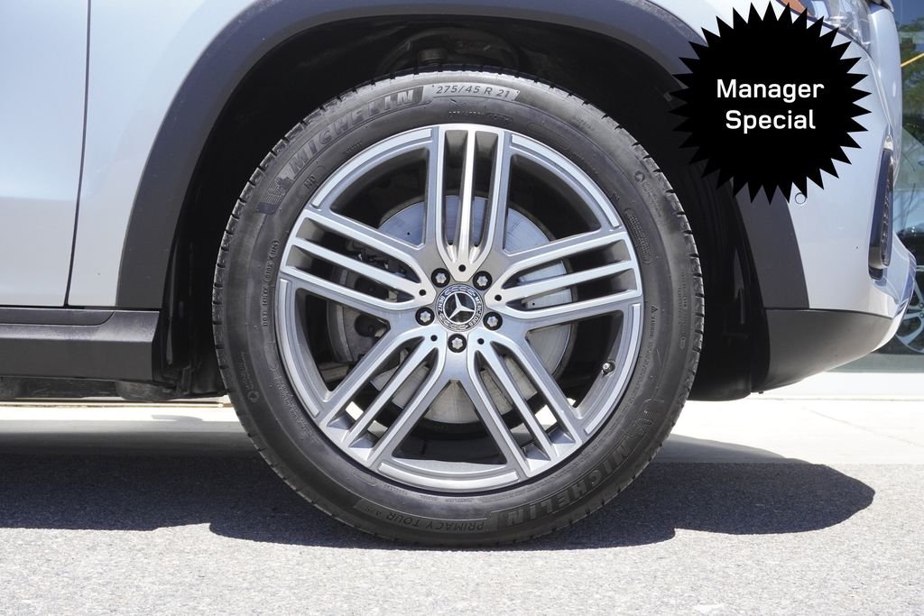 Used 2025 White Mercedes-Benz GLS 450 image 35