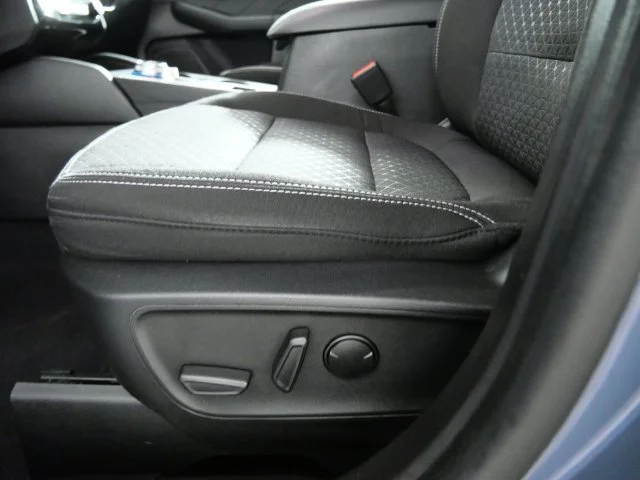 Used 2023 Blue Ford Active image 17