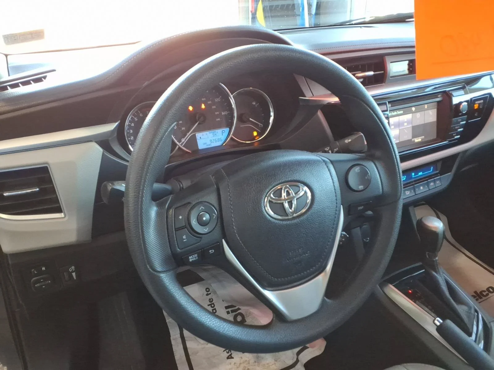 2014 Toyota Corolla LE Eco - Photo 11