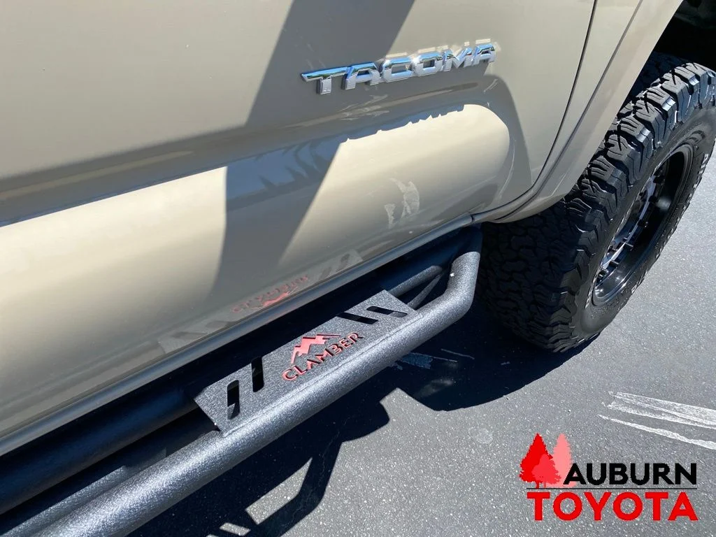Used 2018 Quicksand Toyota TRD Sport image 11
