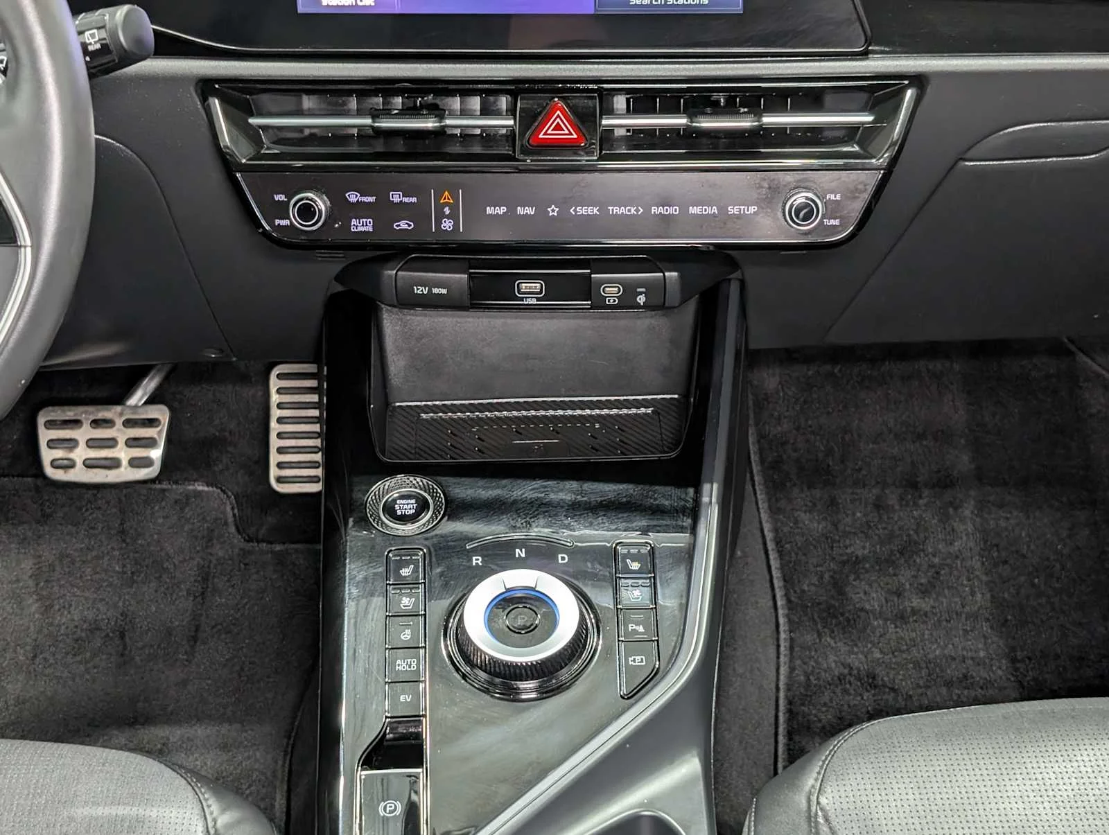 Used 2023 Mineral Blue Kia SX Touring image 22
