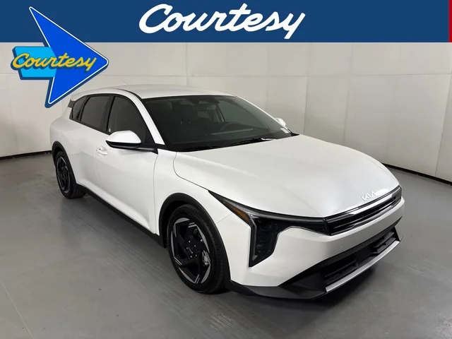 2026 Kia K4 Hatchback EX