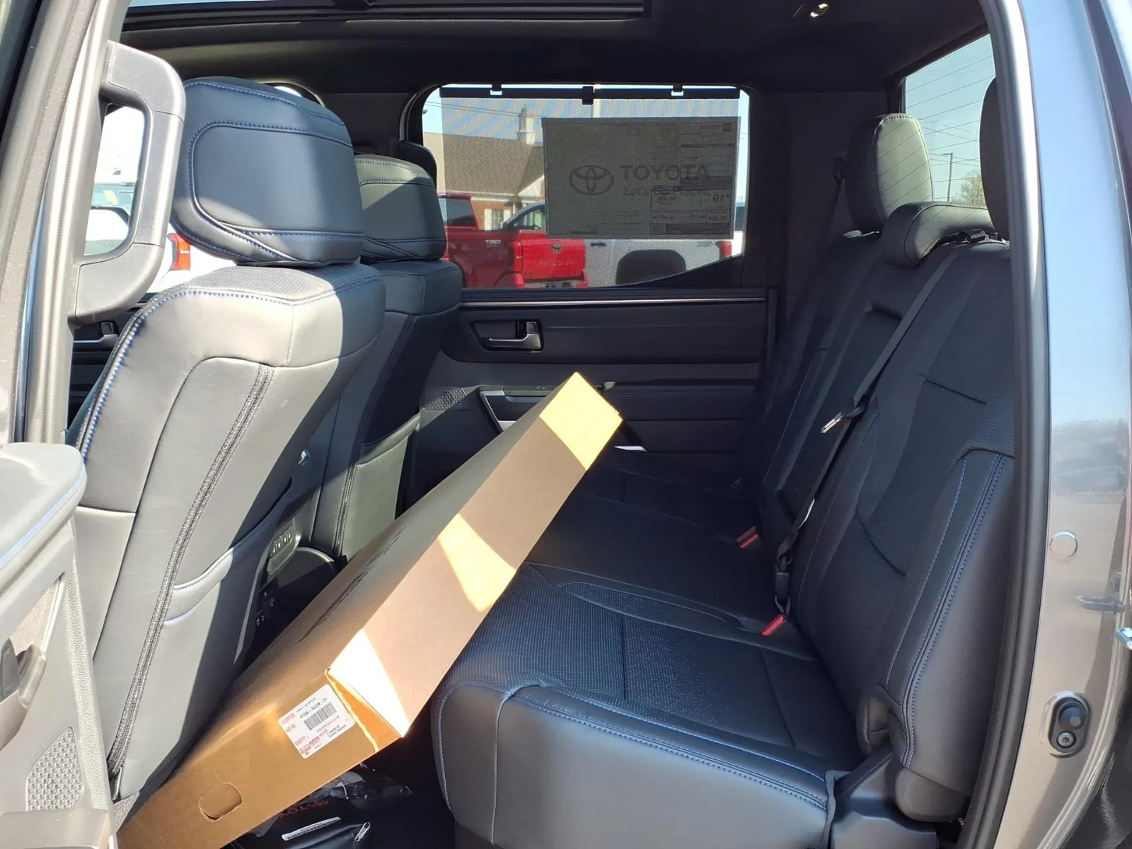 2026 Toyota Tundra Platinum - Photo 13