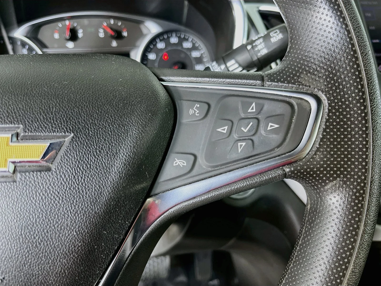 Used 2020 Blue Chevrolet LT image 14