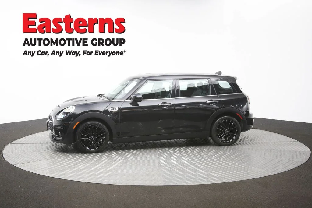 Used 2023 Black MINI Clubman image 58