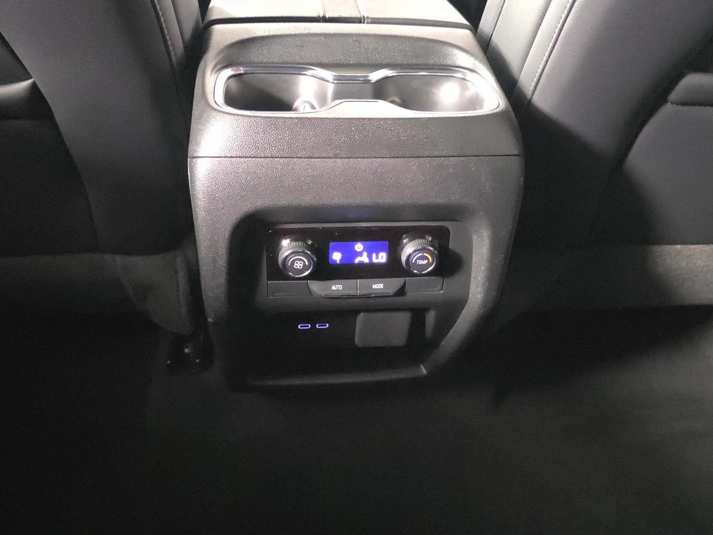 Used 2024 Sterling Gray Metallic Chevrolet AWD LT image 30