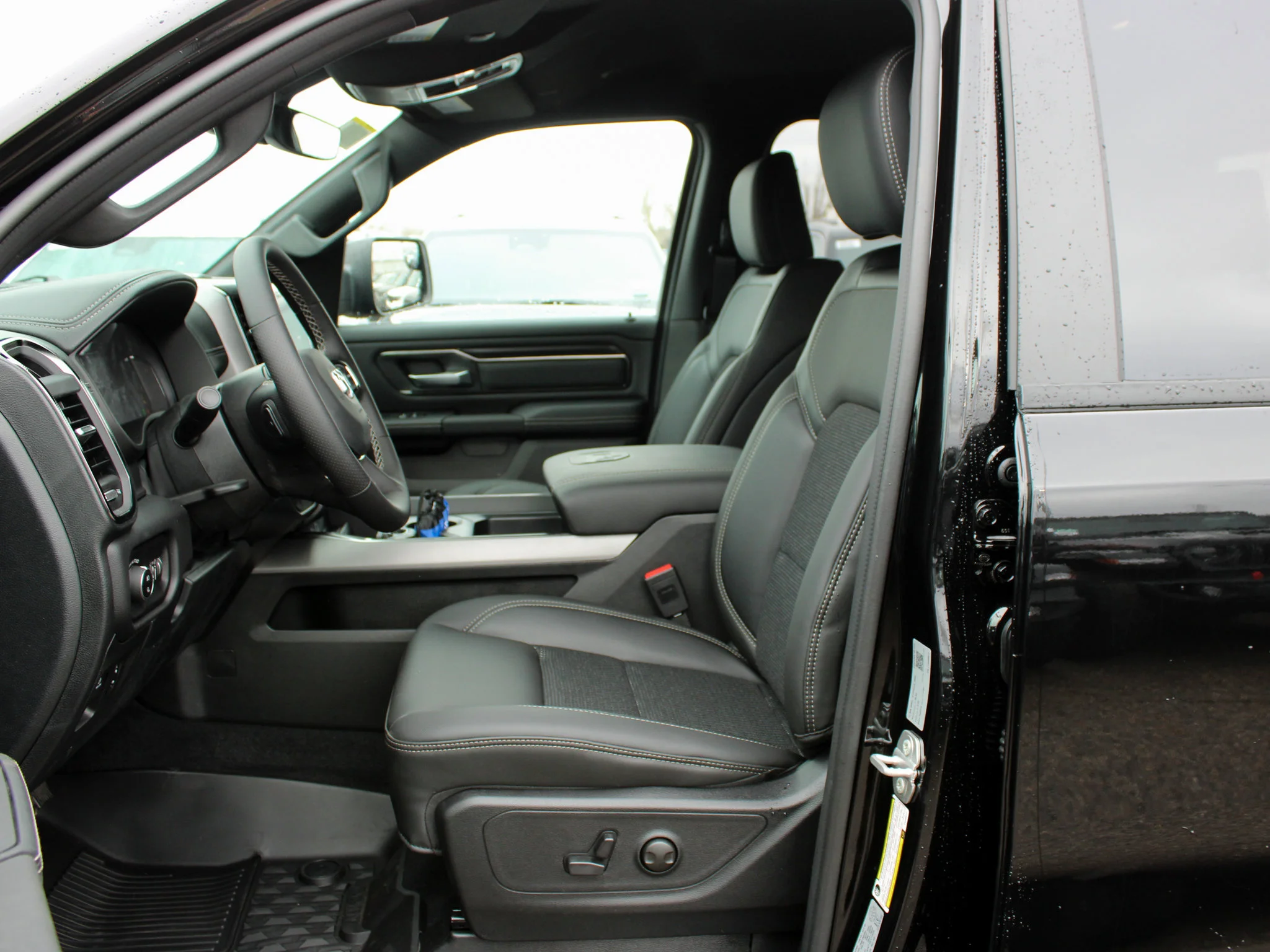 New 2026 Black RAM Sport* image 9