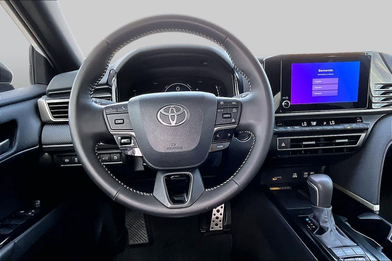 Used 2026 Ice Cap Toyota LE image 6
