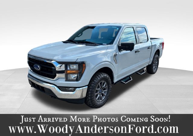 Used 2023 Avalanche Ford XLT image 1