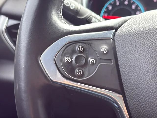 Used 2022 Black Chevrolet LT image 39