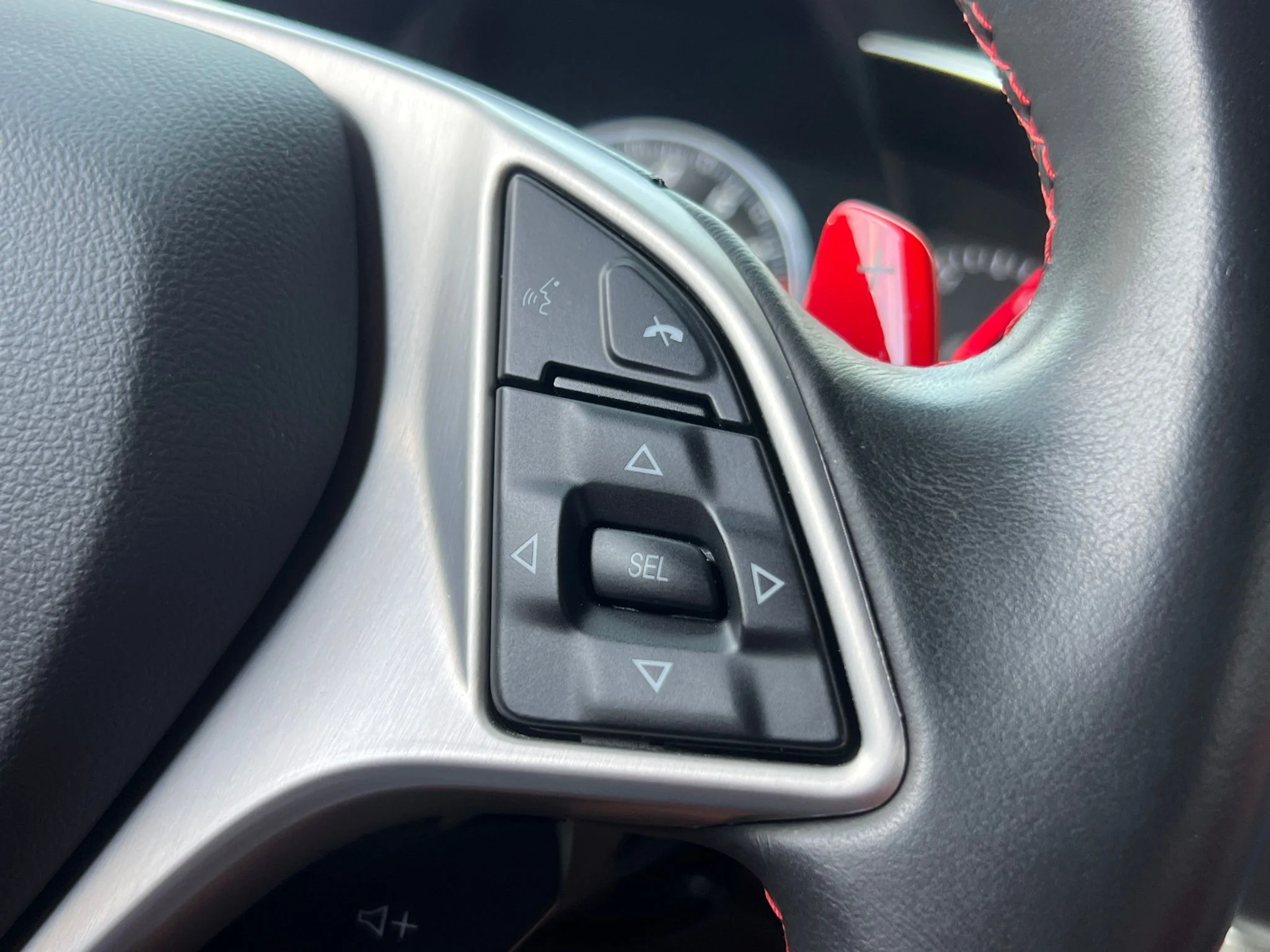 Used 2019 White Chevrolet ZR1 image 28