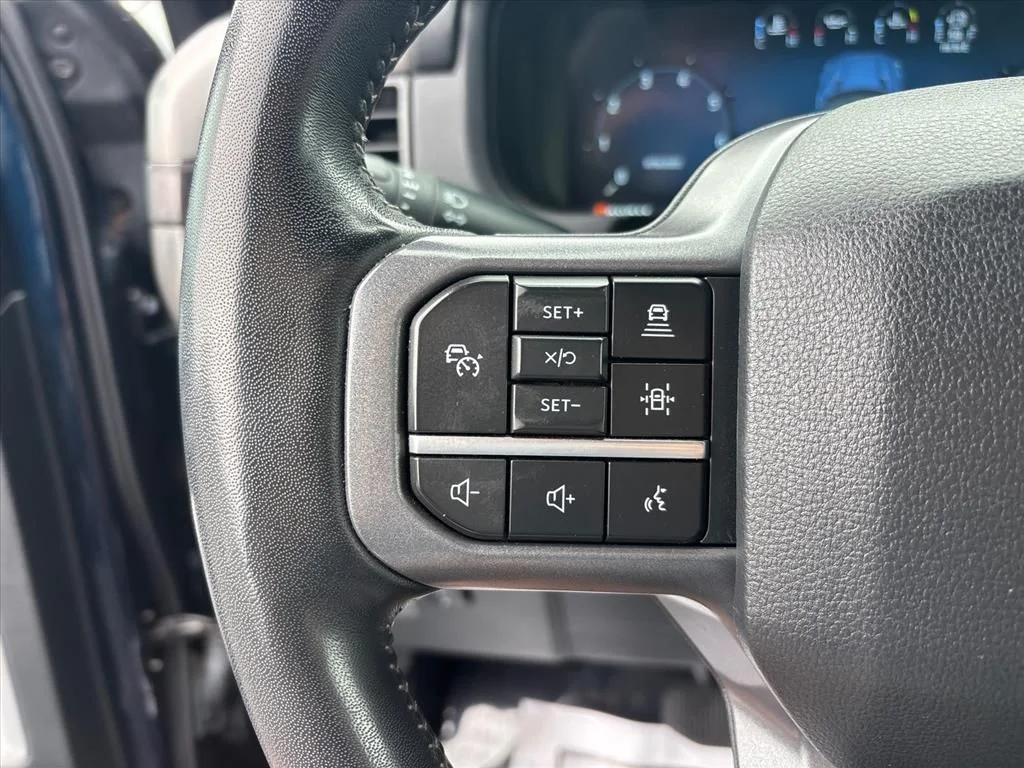 Used 2024 Black Ford Lariat image 32