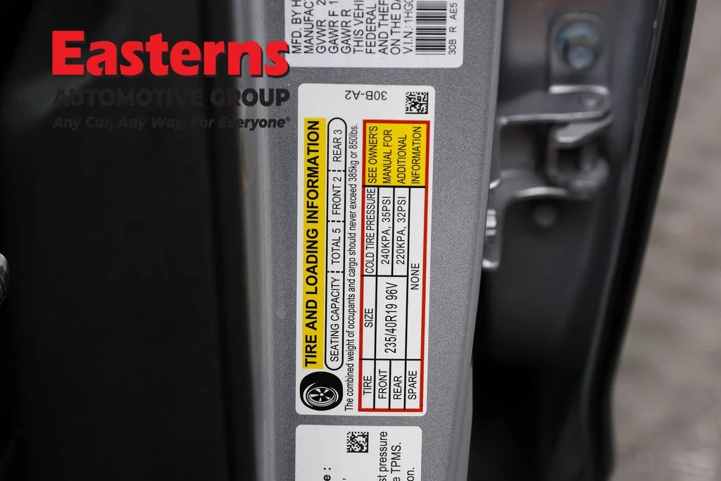 Used 2024 Silver Honda Sport-L image 33