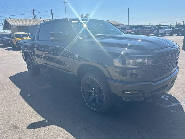 New 2026 Diamond Black Crystal Pearl-Coat Exterior Paint RAM Big Horn/Lone Star image 11