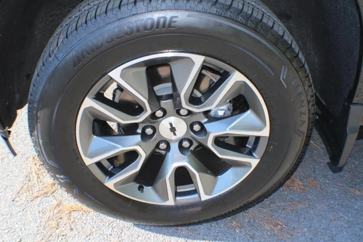 2023 Chevrolet Silverado 1500 RST - Photo 5