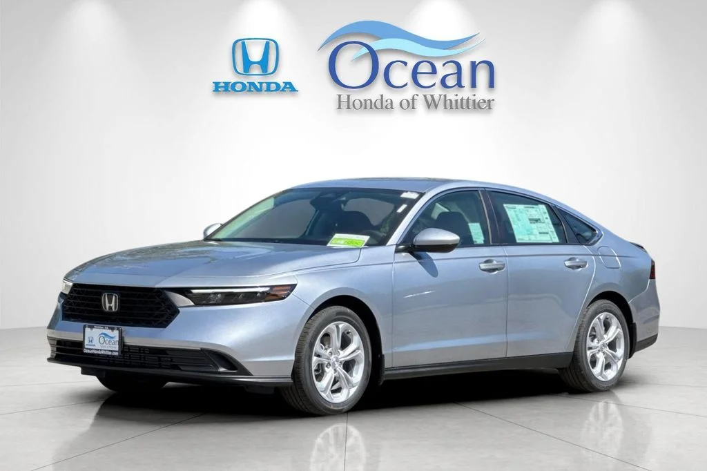 New 2026 Solar Silver Metallic Honda LX image 8