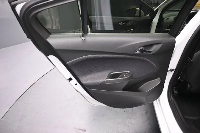 Certified Used 2019 Summit White Chevrolet LT image 22