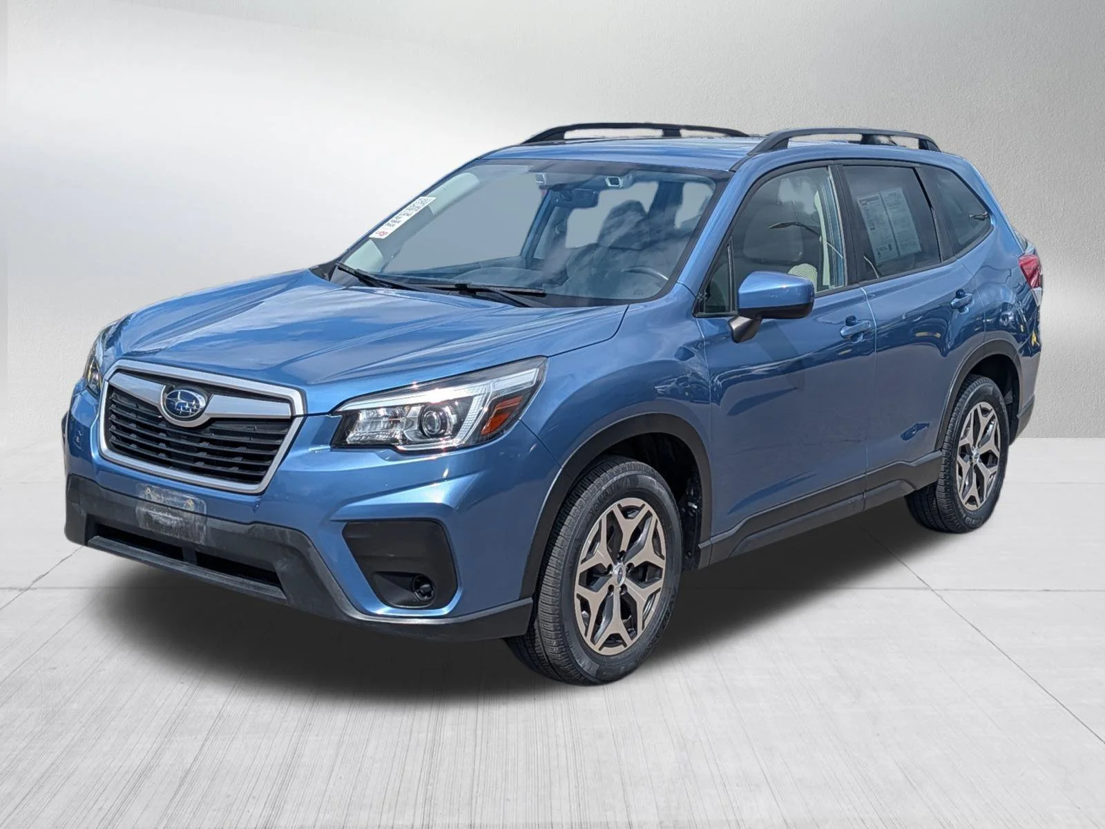 Used 2020 Horizon Blue Pearl Subaru Premium image 3