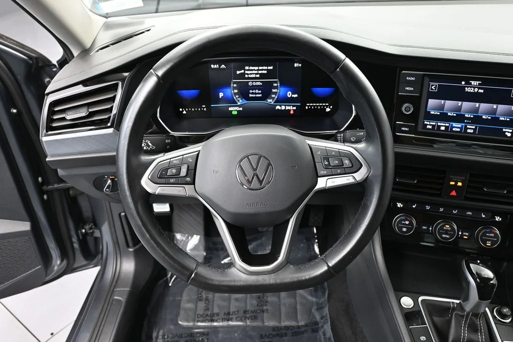 Used 2024 Gray Volkswagen 1.5T SE image 26