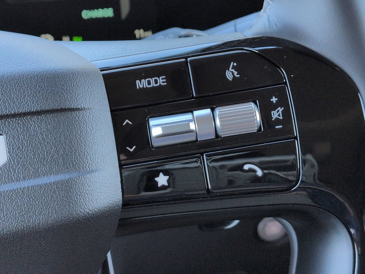 New 2027 Aurora Black Pearl Kia SX image 32