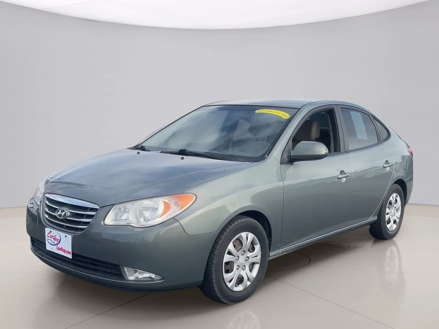 Used 2010 Gray Hyundai GLS image 9
