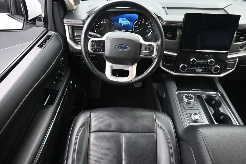 Used 2024 White Ford XLT image 18
