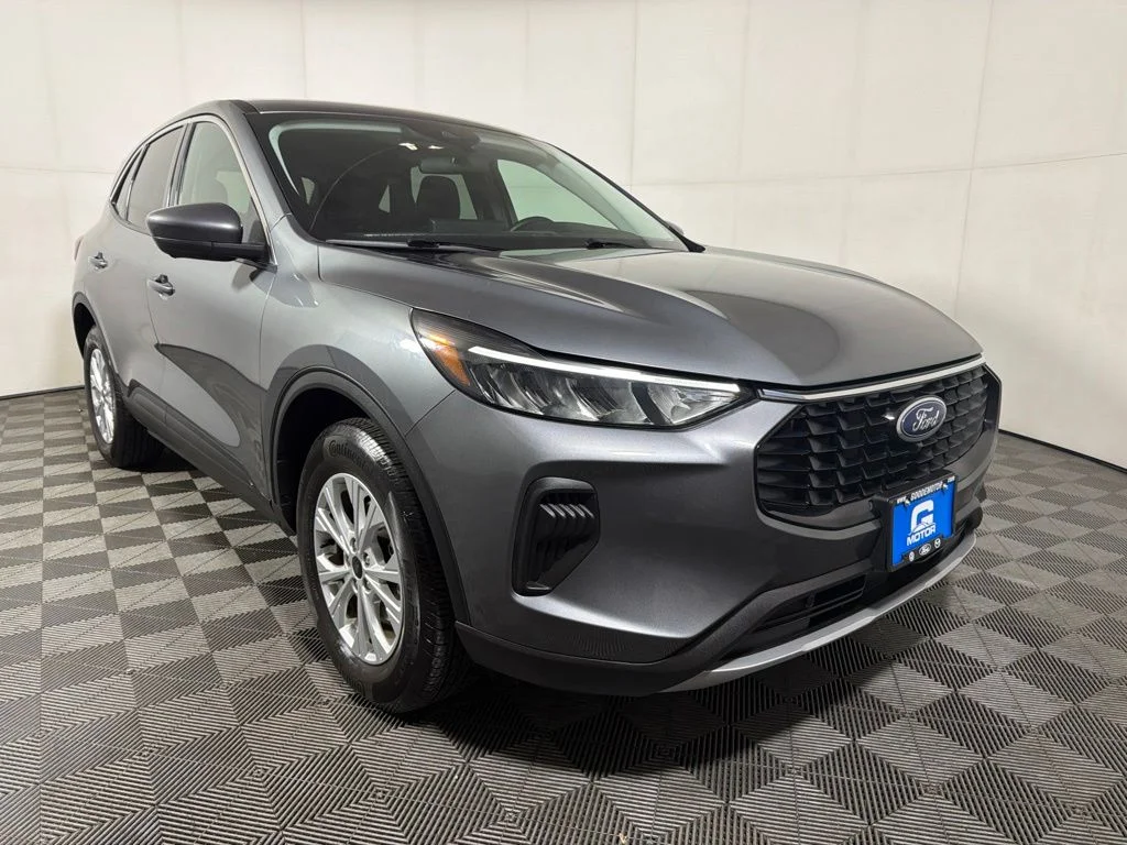 Used 2024 Gray Ford Active image 2