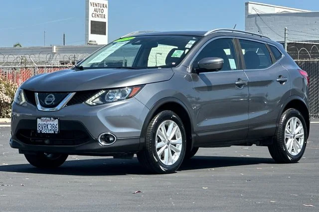 Used 2019 Gun Metallic Nissan SV image 8