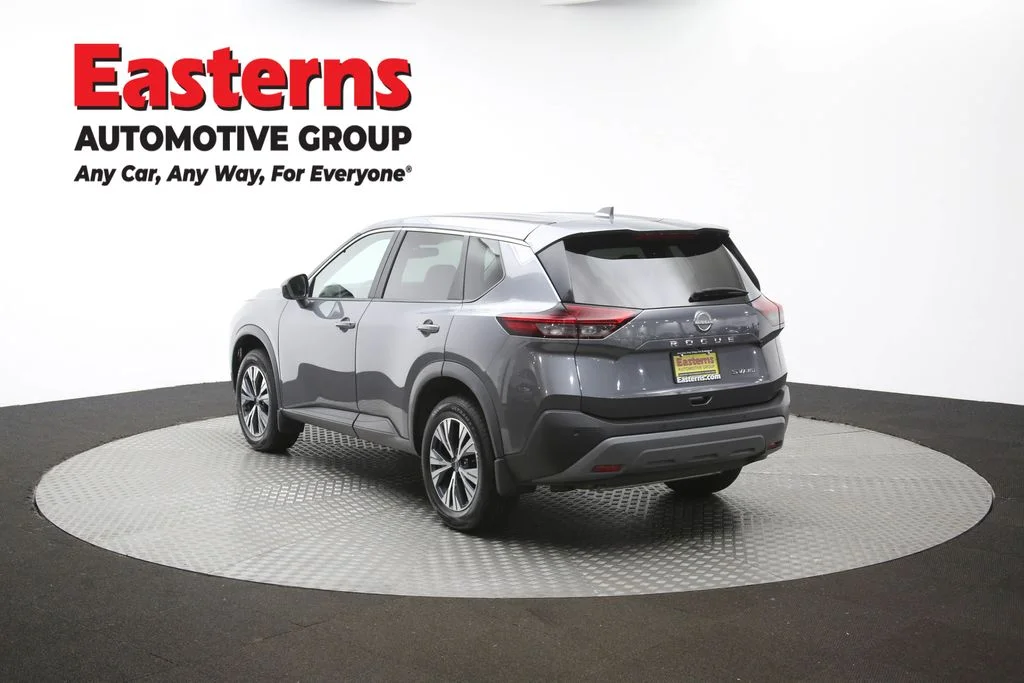 Used 2023 Gray Nissan SV image 60