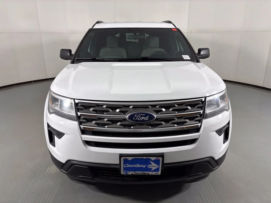 Used 2018 White Ford Base image 3
