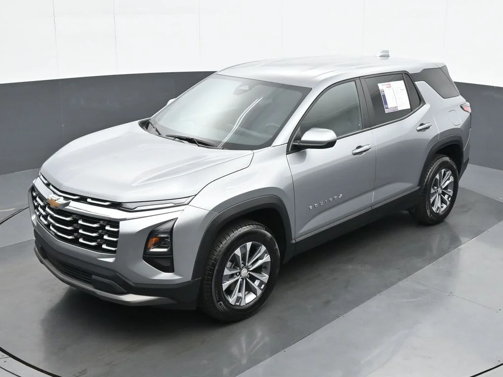 Used 2026 Gray Chevrolet LT image 17