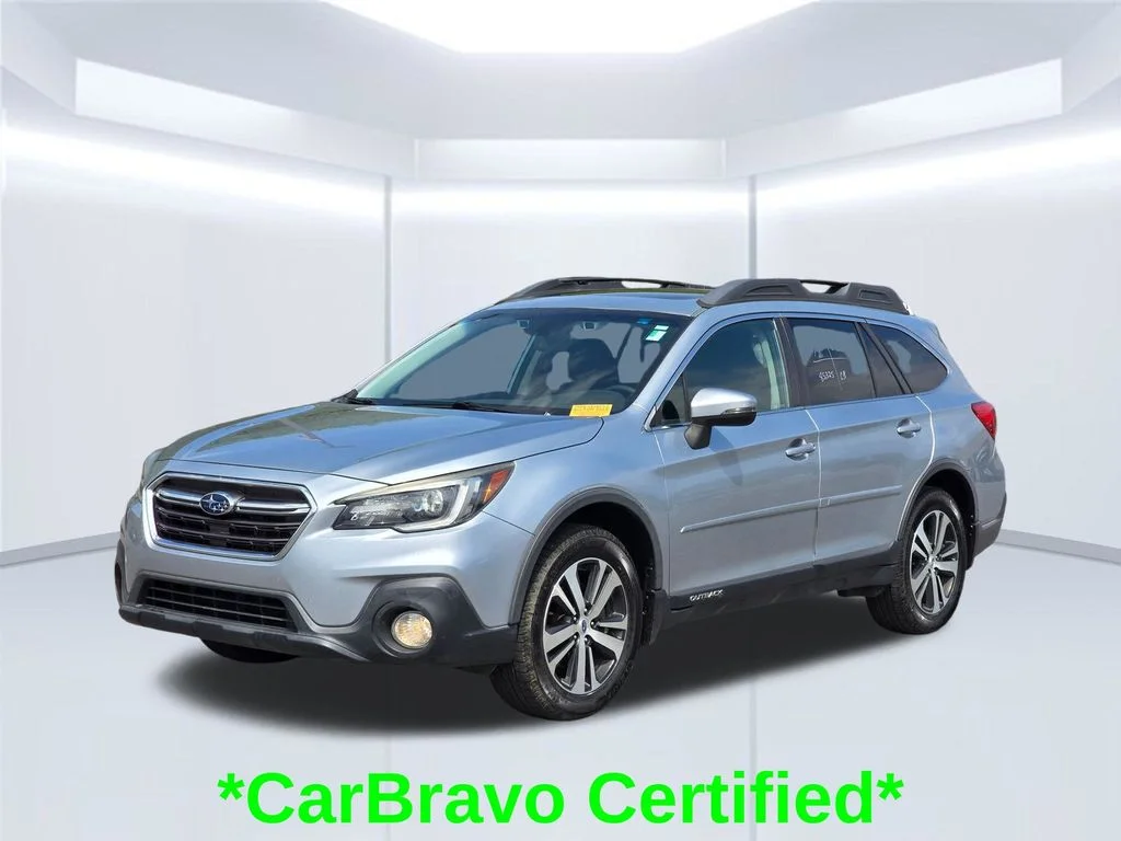 Certified Used 2018 Silver Subaru 2.5i image 2