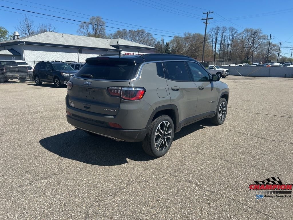Used 2023 Gray Jeep Limited image 6