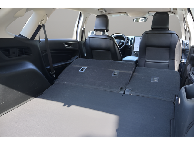 Used 2022 White Ford Titanium image 15