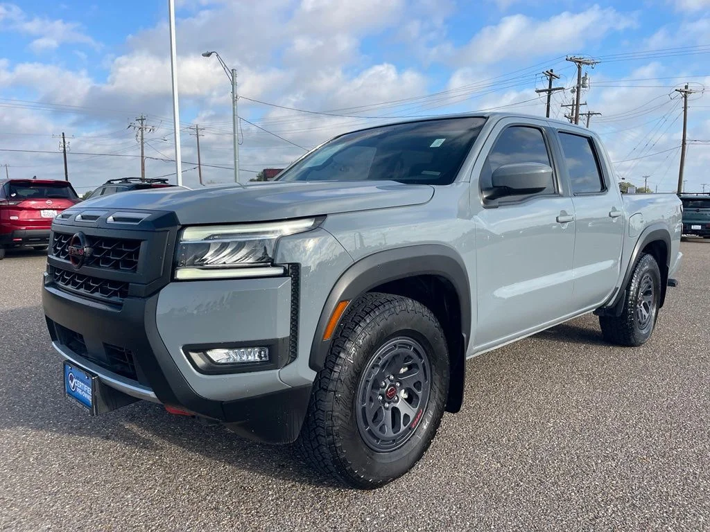 Used 2025 Gray Nissan PRO-X image 3