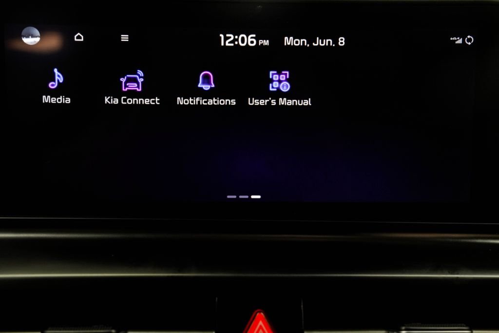 Used 2024 Black Kia SX image 35