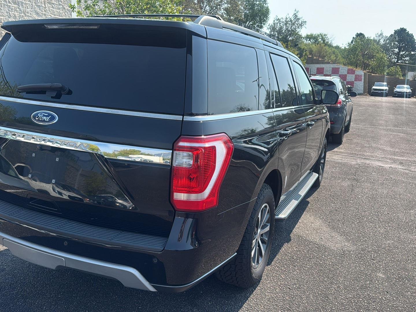 Used 2019 Agate Black Ford XLT image 4
