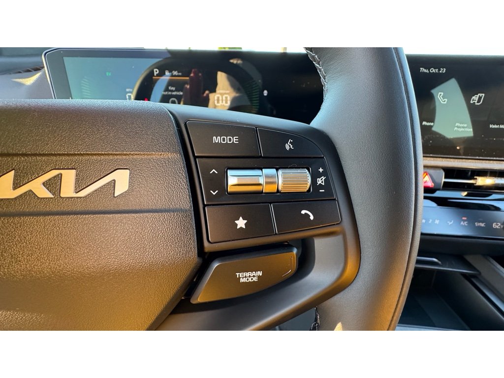 New 2026 Wolf Gray Kia X-Line image 12