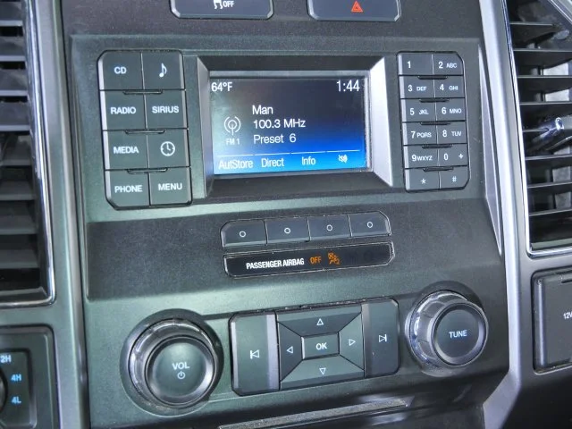 Used 2017 Gray Ford XLT image 25