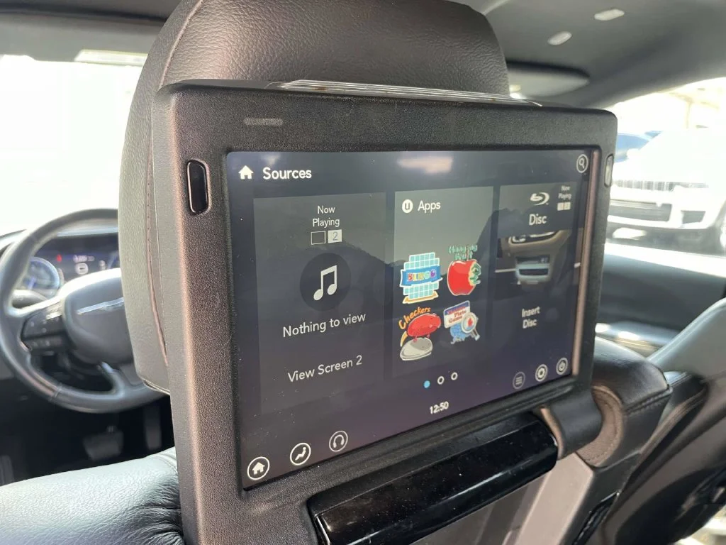 Used 2020 White Chrysler Touring L Plus image 16