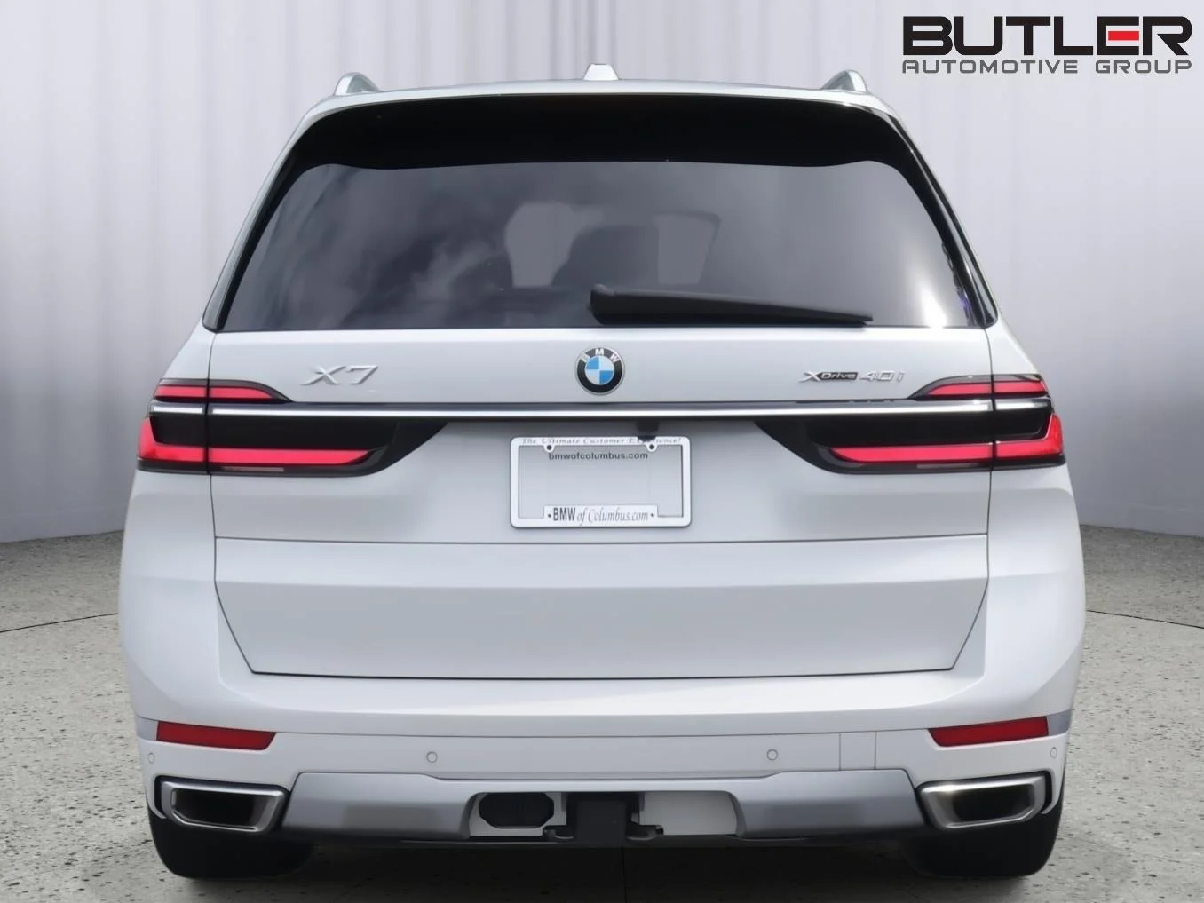 Certified Used 2024 Mineral White Metallic BMW xDrive40i image 5