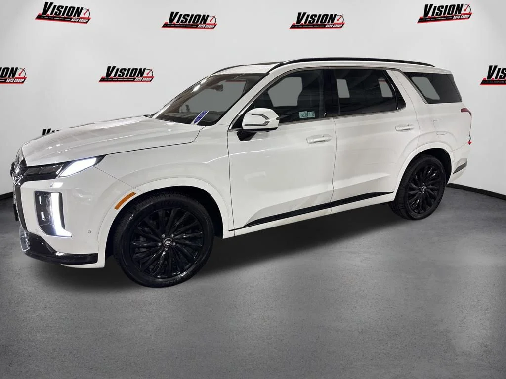 Used 2025 White Hyundai Calligraphy Night Edition image 8