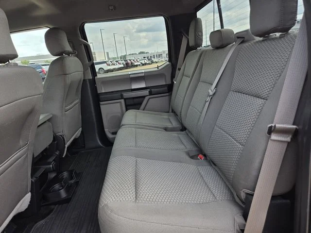 Used 2015 Tuxedo Black Metallic Ford XLT image 18