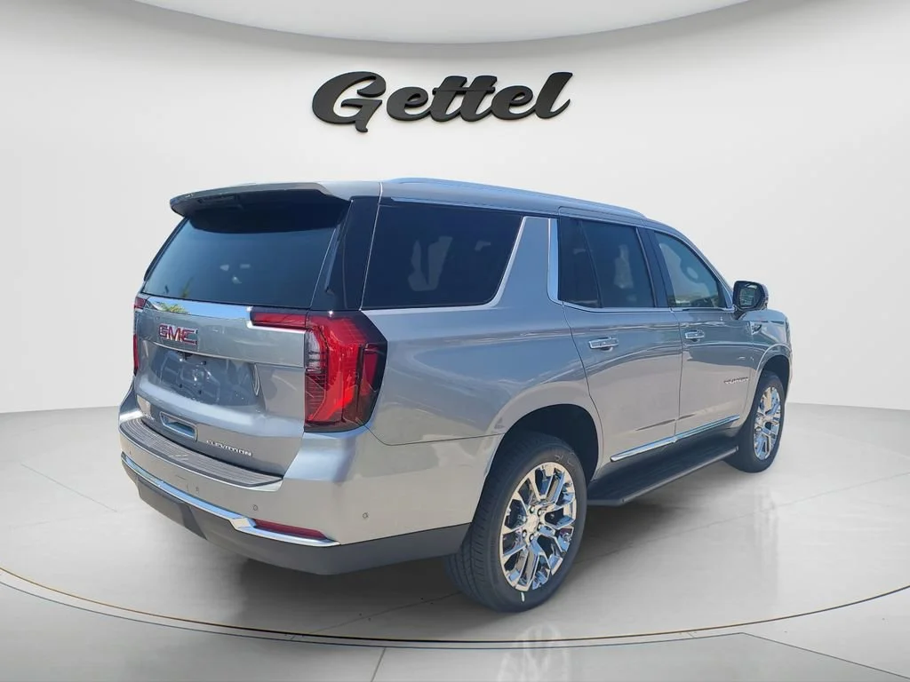 New 2026 Sterling Metallic GMC Elevation image 5