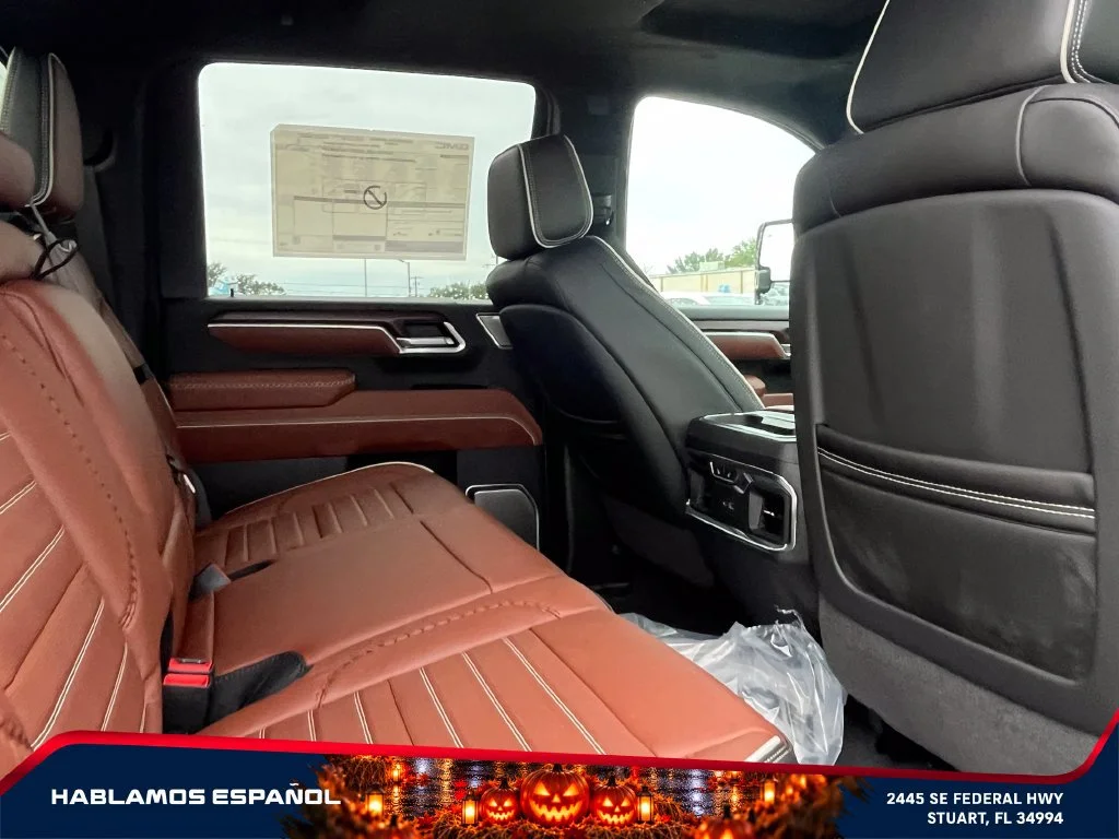 New 2026 Glacier White Tricoat GMC Denali Ultimate image 18