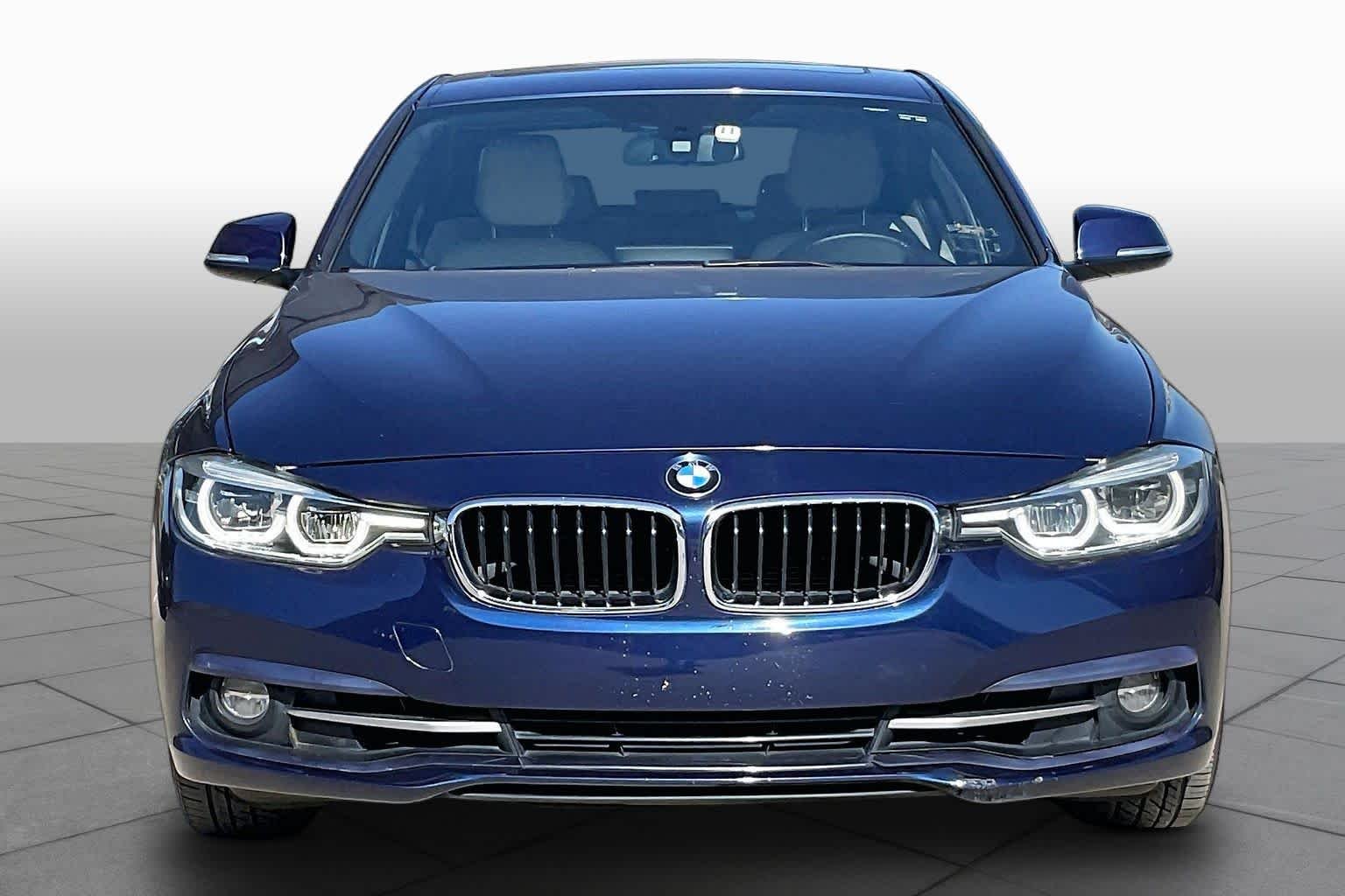 Used 2016 Mediterranean Blue Metallic BMW 328i image 4