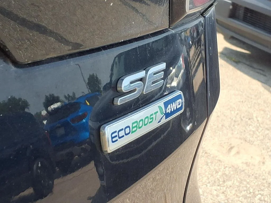 Used 2018 Black Ford SE image 8