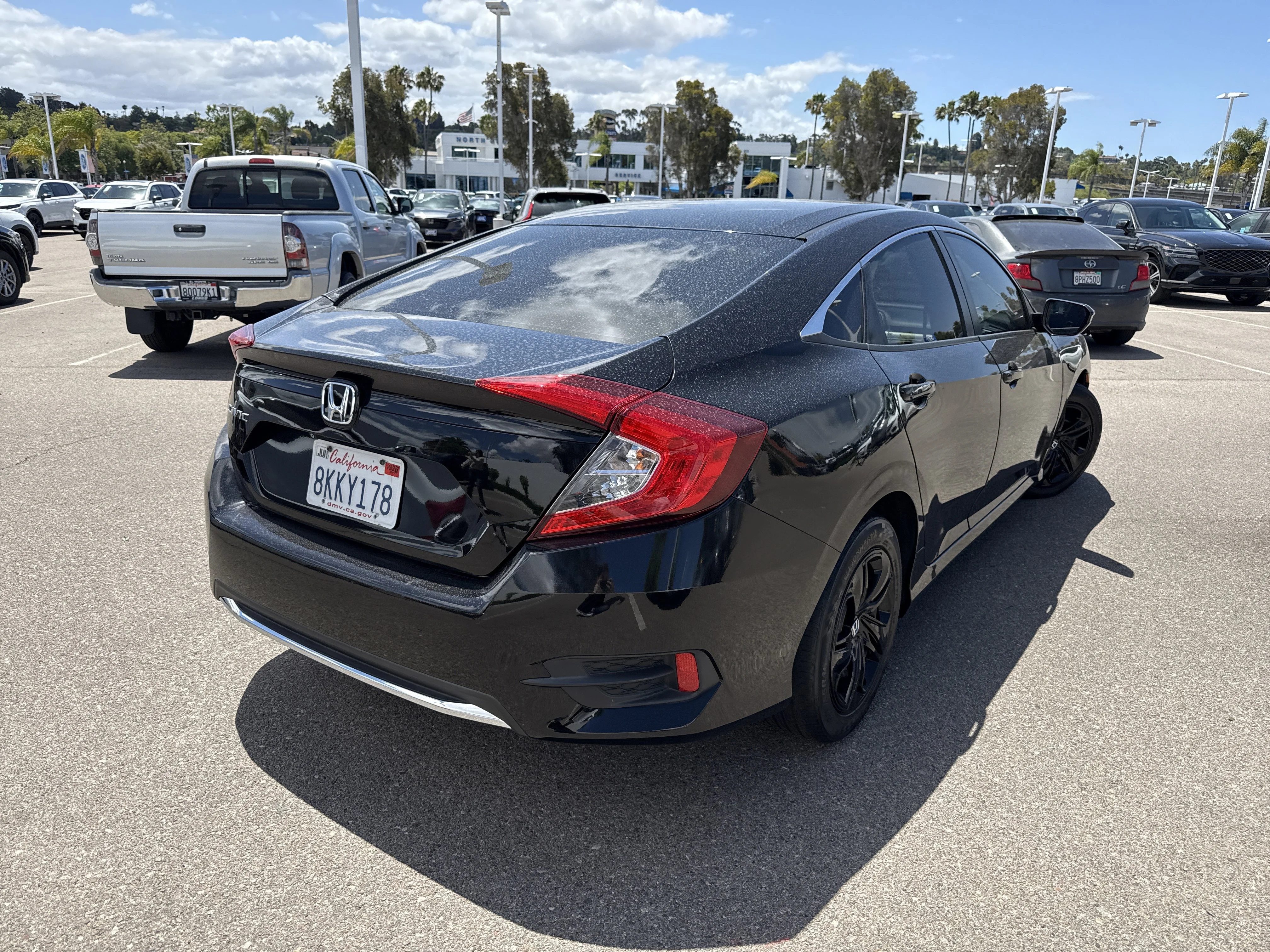Certified Used 2019  Honda LX image 7